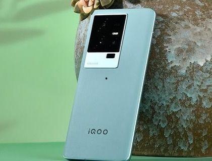 iqoo11s最新爆料,性能怪兽来袭，旗舰配置一触即发！